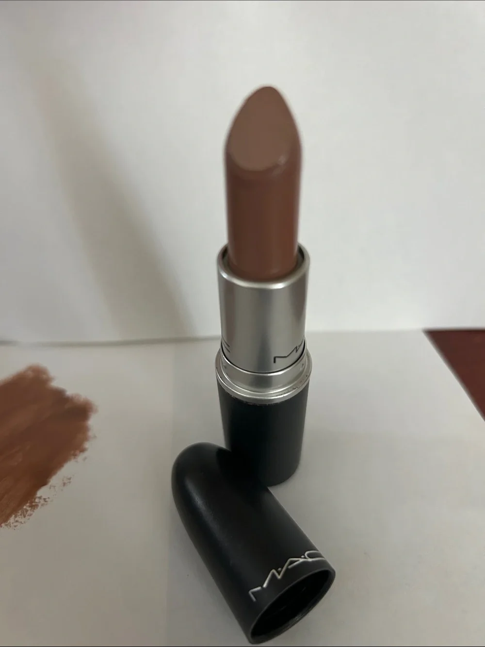 MAC Fresh Brew AB5 Lipstick - Picture 3 of 5